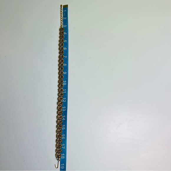 Vintage Polished Gold Tone Swirl Knot Link Necklace - Picture 4 of 4